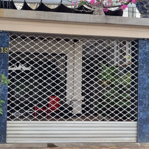 Cửa cuốn mắc võng inox