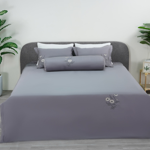 Bộ chăn ga gối thêu